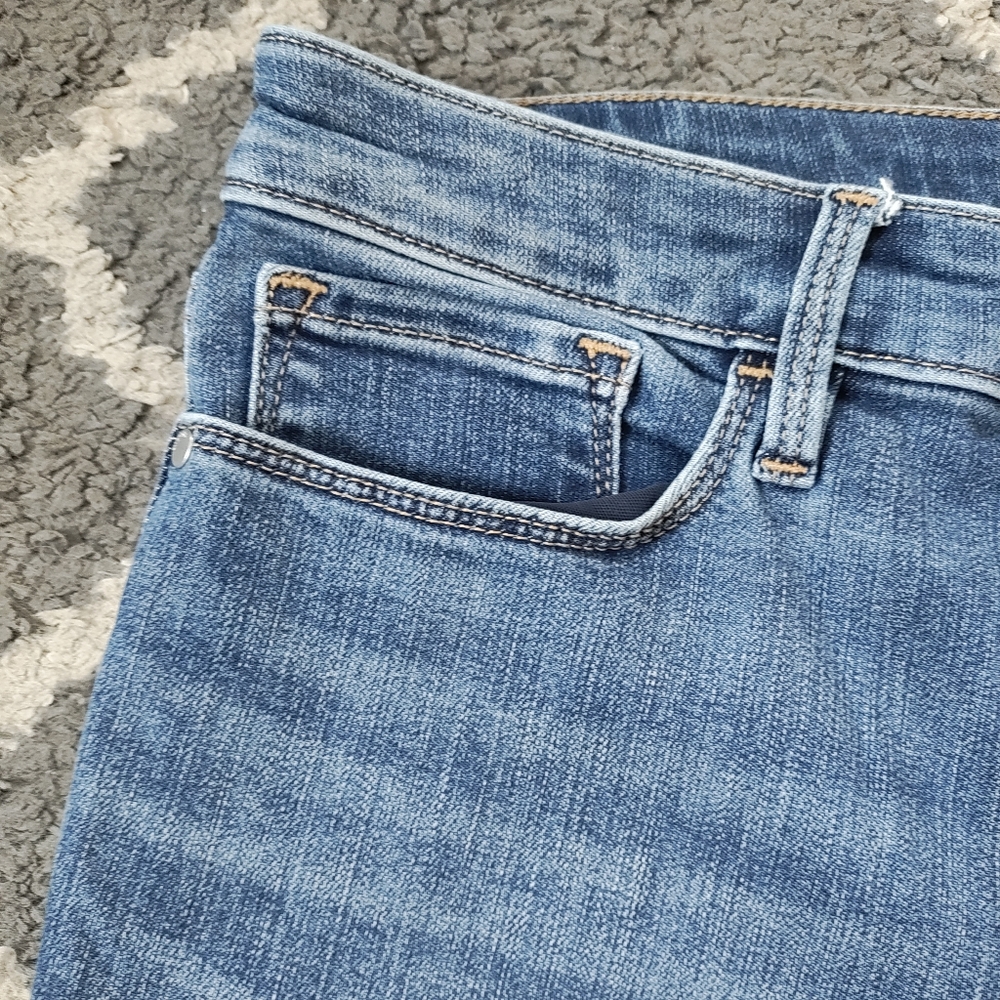 NWT Athleta Sculptek™ Skinny Jean Azure Wash Sz 6 - Picture 5 of 11